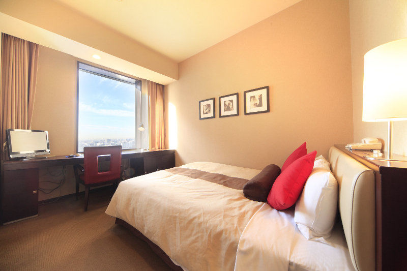 Sotetsu Grand Fresa Shinagawa Seaside Hotel 3*